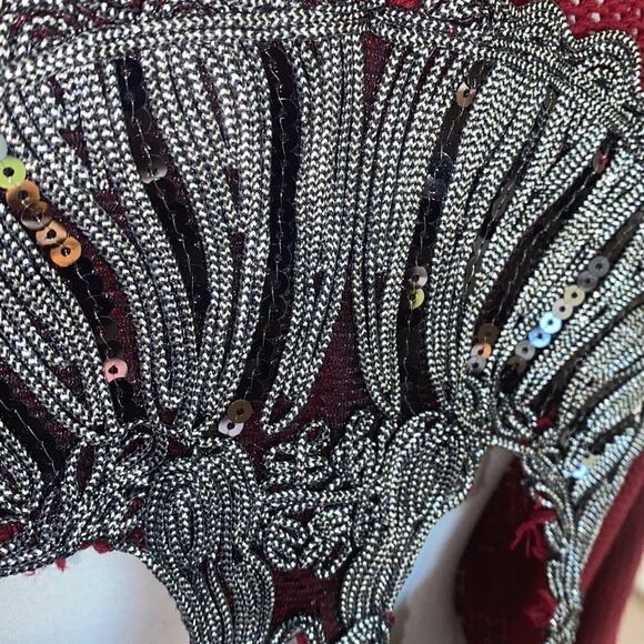 LF Chandelier Red Sweater beaded skull cut out O/S - Picture 3 of 8